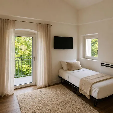 Casa vacanze Al Torrente Elegant Rustic House In *